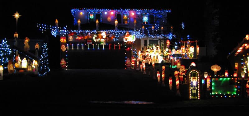 Christmas on Larkhaven Crescent in Orleans