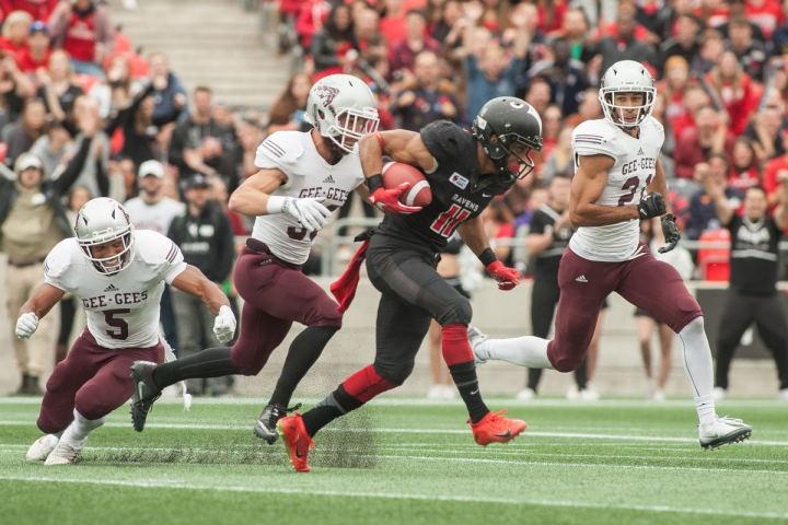 Ravens defeat Gee-Gee’s for third straight year in front of a record crowd at TD Place (Photo: Francois Laplante/Freestyle Photography)