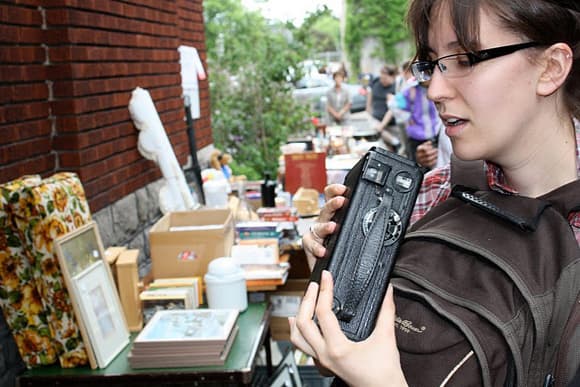 Bargain hunting at the Great Glebe Garage Sale. Photo by Chris Saunders.