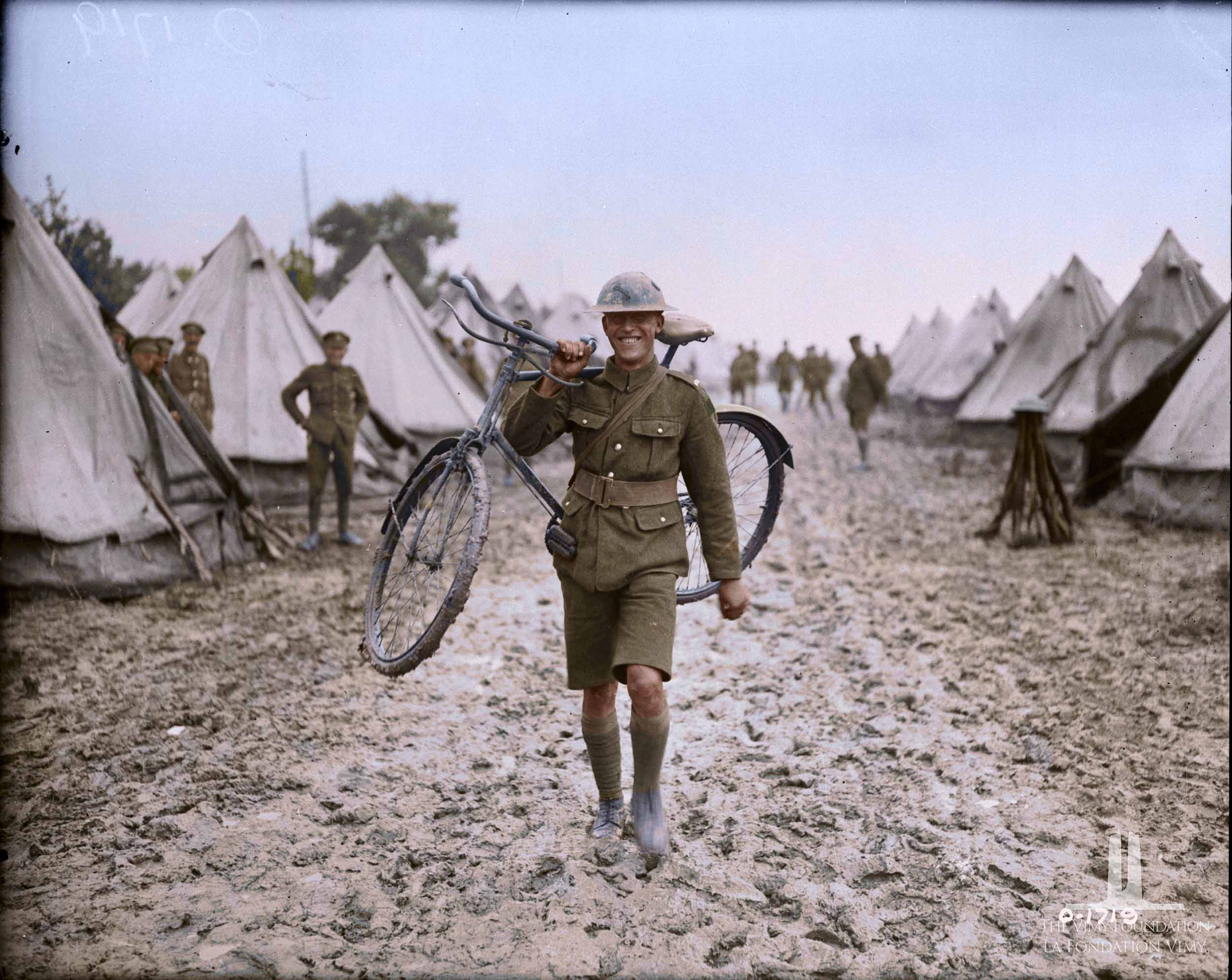 Как называют первую мировую. 1914 ПМВ. Солдаты Канады в первую мировую войну. Фотохроника первой мировой войны. Канадские солдаты первая мировая.