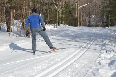 Cross country skiing at Murphy’s Point. Photo via Ontario Parks.