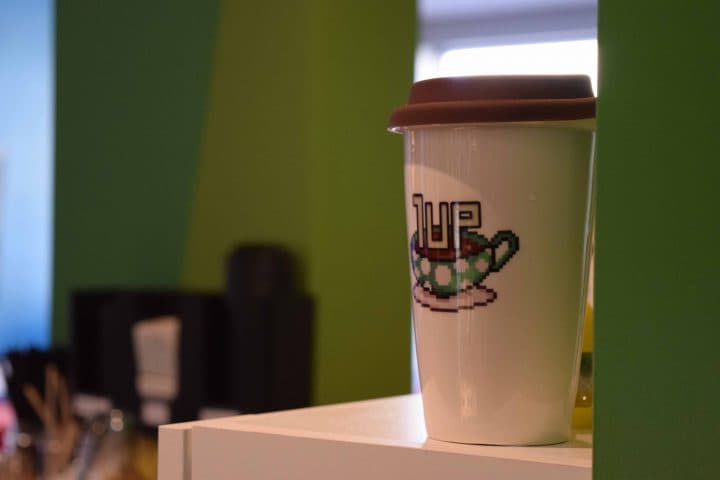 At Caffeine 1UP on Rideau Street (Devyn Barrie/OTTAWASTART.COM)